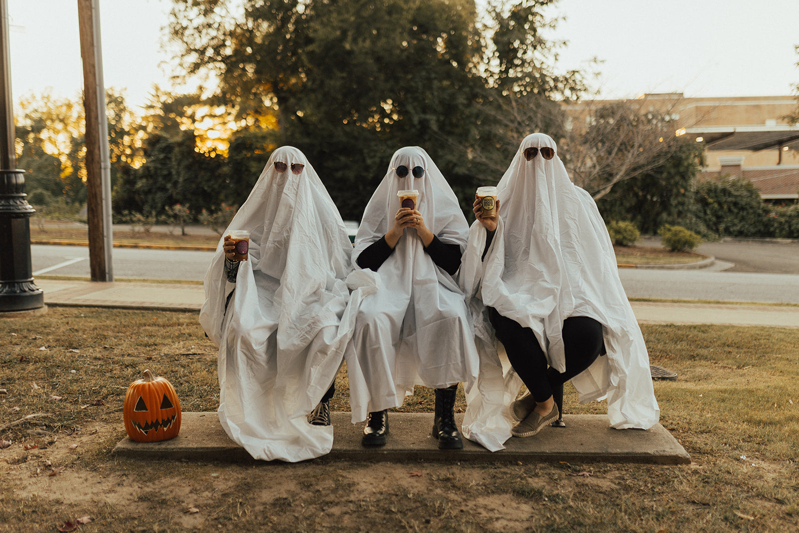 Bizarre Coffee Spooky Ghosts